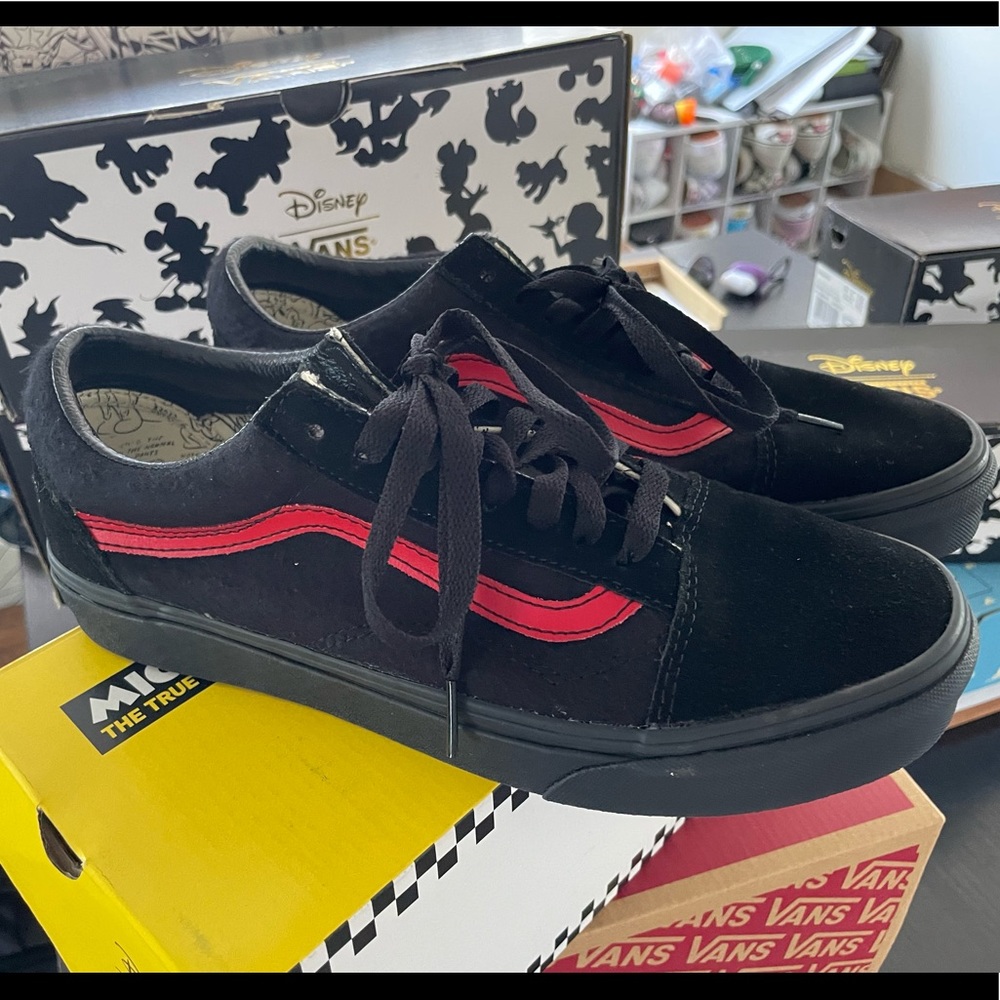 Vans x Disney Mickey Mouse Club